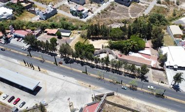 Terreno en RENTA sobre Avenida Juan Pablo II en Altozano, Morelia