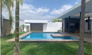 QUINTA EN VENTA PORTAL DEL NORTE ZUAZUA