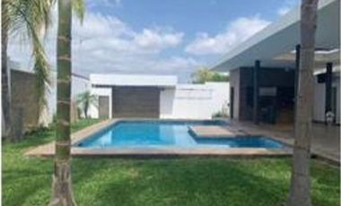 QUINTA EN VENTA PORTAL DEL NORTE ZUAZUA