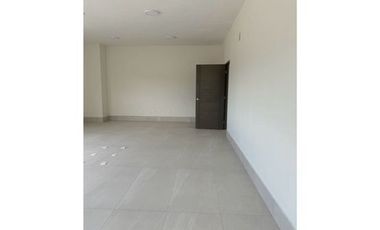 BODEGA EN RENTA EN PARQUE INDUSTRIAL SANTA CATARINA