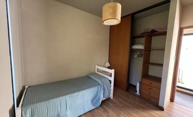 Casa en venta - 3 Dormitorios 2 Baños - 275Mts2 - Ostende