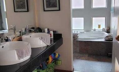 CASA EN VENTA ESTILO BARRAGAN EN SAN FRANCISCO COUNTRY