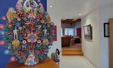 CASA EN VENTA ESTILO BARRAGAN EN SAN FRANCISCO COUNTRY