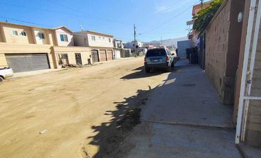 Casa semi-amueblada en renta, 1 nivel en Centro Artesanal
