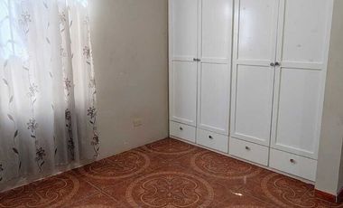 Casa semi-amueblada en renta, 1 nivel en Centro Artesanal