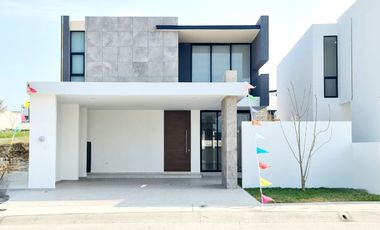 Casa en VENTA en PUNTO LOMAS