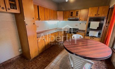 VENTA PH 3 AMBIENTES EN HAEDO SUR.