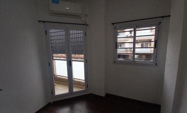 VENTA DPTO 2 AMBIENTES CON DOS COCHERAS, REBAJADO AHORA U$S 55 MIL VENTADIRECTA INVERSOR