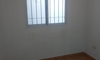 Departamento en alquiler en La Tablada