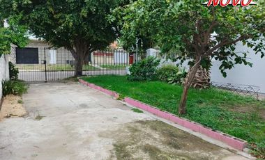 ALQUILER CASA 3 AMBIENTES CON GARAGE LOTE PROPIO