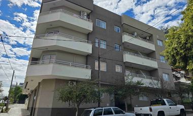 MUY LINDO DEPARTAMENTO EN CARLOS PAZ, ALQUILER PERMANENTE A 2 AÑOS.Céntrico, con todos los Servicios