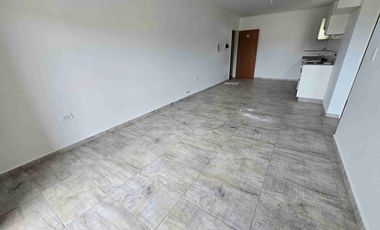 MUY LINDO DEPARTAMENTO EN CARLOS PAZ, ALQUILER PERMANENTE A 2 AÑOS.Céntrico, con todos los Servicios