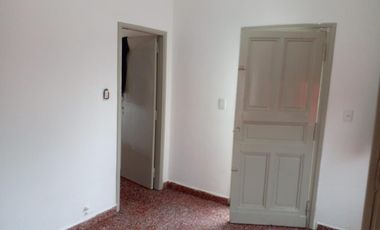 OPORTUNIDAD, VENTA 2 PH + LOCAL EN ZONA VILLA BALLESTER