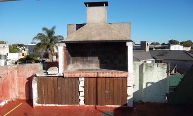OPORTUNIDAD, VENTA 2 PH + LOCAL EN ZONA VILLA BALLESTER