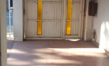 Chalet 2 plantas para RECICLAR