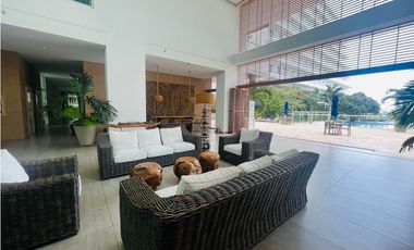 APARTAMENTO CON HERMOSA VISTA AL MAR