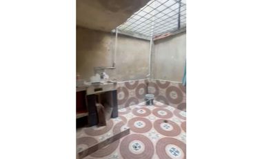 En venta 2 CASAS con salida independiente