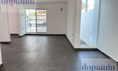 Casa en Unidad Nacional