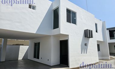 Casa en Unidad Nacional