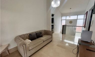 CASA EN VENTA EN JAMUND -  VISTA AL PARQUE Y AMPLIOS ESPACIOS