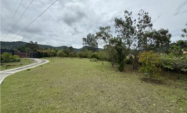 Venta casa campestre de un solo nivel en la Ceja Oriente Antioqueño