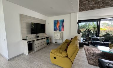 Venta casa campestre de un solo nivel en la Ceja Oriente Antioqueño