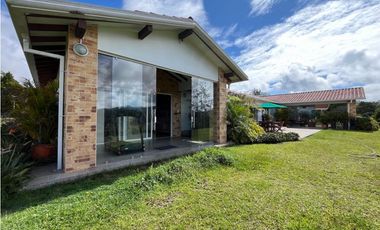 Casa Amoblada en Arriendo en El Retiro sector Pantanillo