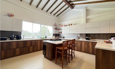 Casa Amoblada en Arriendo en El Retiro sector Pantanillo