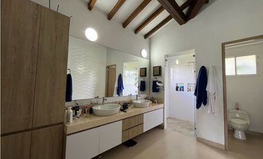 Casa Amoblada en Arriendo en El Retiro sector Pantanillo