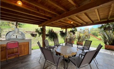 Casa Amoblada en Arriendo en El Retiro sector Pantanillo