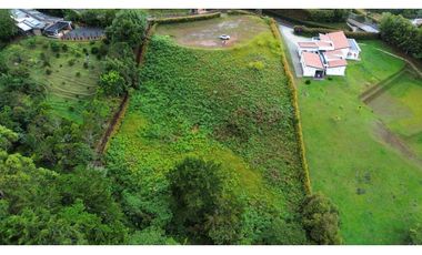 SE VENDE LOTE EN LA CEJA PARCELACIÓN 5600 m2 PRECIO $1000 MILLONES