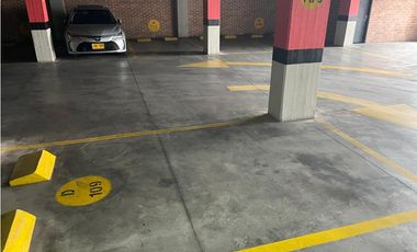 SE ARRIENDA -VENDE OFICINA CENTRO EMPRESARIAL 156