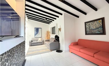 Amoblada HERMOSA Casa Laureles