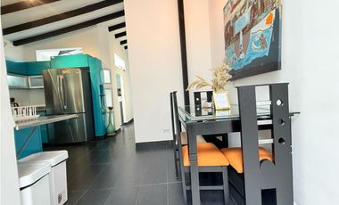 Amoblada HERMOSA Casa Laureles