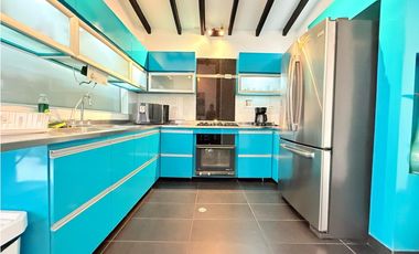 Amoblada HERMOSA Casa Laureles