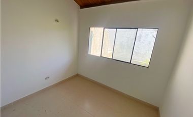 SE VENDE CASA EN CONJUNTO CERRADO, SANTA MARTA