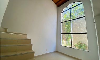 SE VENDE CASA EN CONJUNTO CERRADO, SANTA MARTA