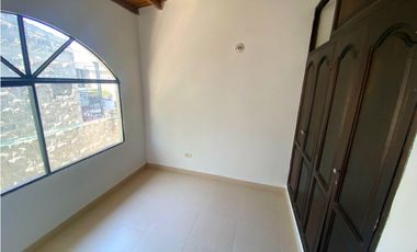 SE VENDE CASA EN CONJUNTO CERRADO, SANTA MARTA