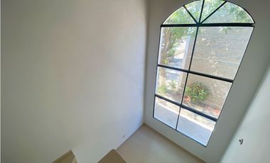 SE VENDE CASA EN CONJUNTO CERRADO, SANTA MARTA