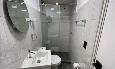 Una oficina perfecta / totalmente remodelada / Conquistadores