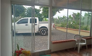 SE VENDE CASA CAMPESTRE CERCA  A QUIMBAYA AREA 3200 M2