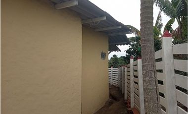 SE VENDE CASA CAMPESTRE CERCA  A QUIMBAYA AREA 3200 M2