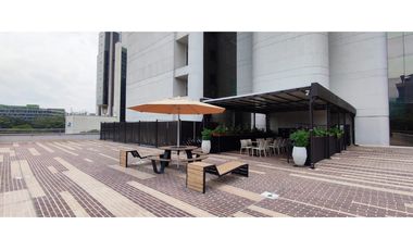 Vendo o arriendo amplia oficina en La Milla de Oro El Poblado