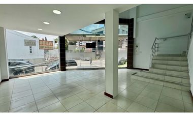 Edificio comercial en venta o alquiler Barrio El Centro Palmira Valle