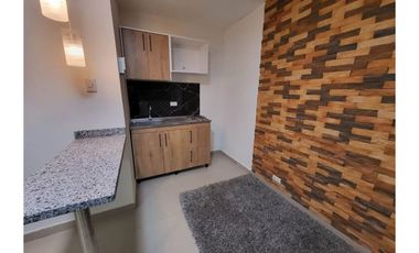 SE    ALQUILA  APARTAMENTO  CENTRO