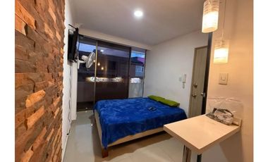 SE    ALQUILA  APARTAMENTO  CENTRO
