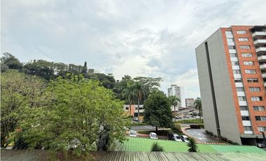 Venta HERMOSO Apartamento Laureles Campestre