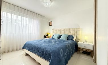 Venta HERMOSO Apartamento Laureles Campestre