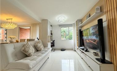 Venta HERMOSO Apartamento Laureles Campestre