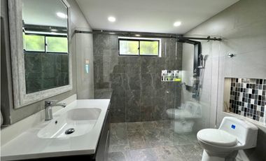 HERMOSA FINCA EN SOPETRN